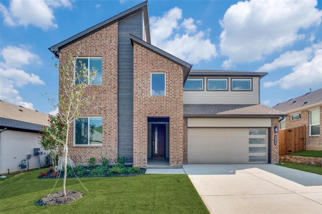 1517 Razorbill Road, Denton