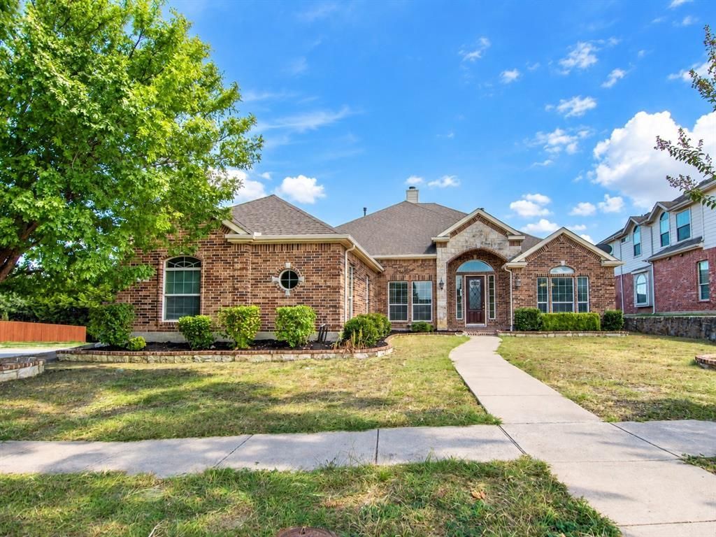 1418 E Oates Road, Garland