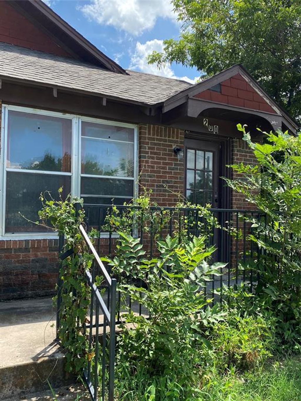 200 Marquette Avenue, Azle