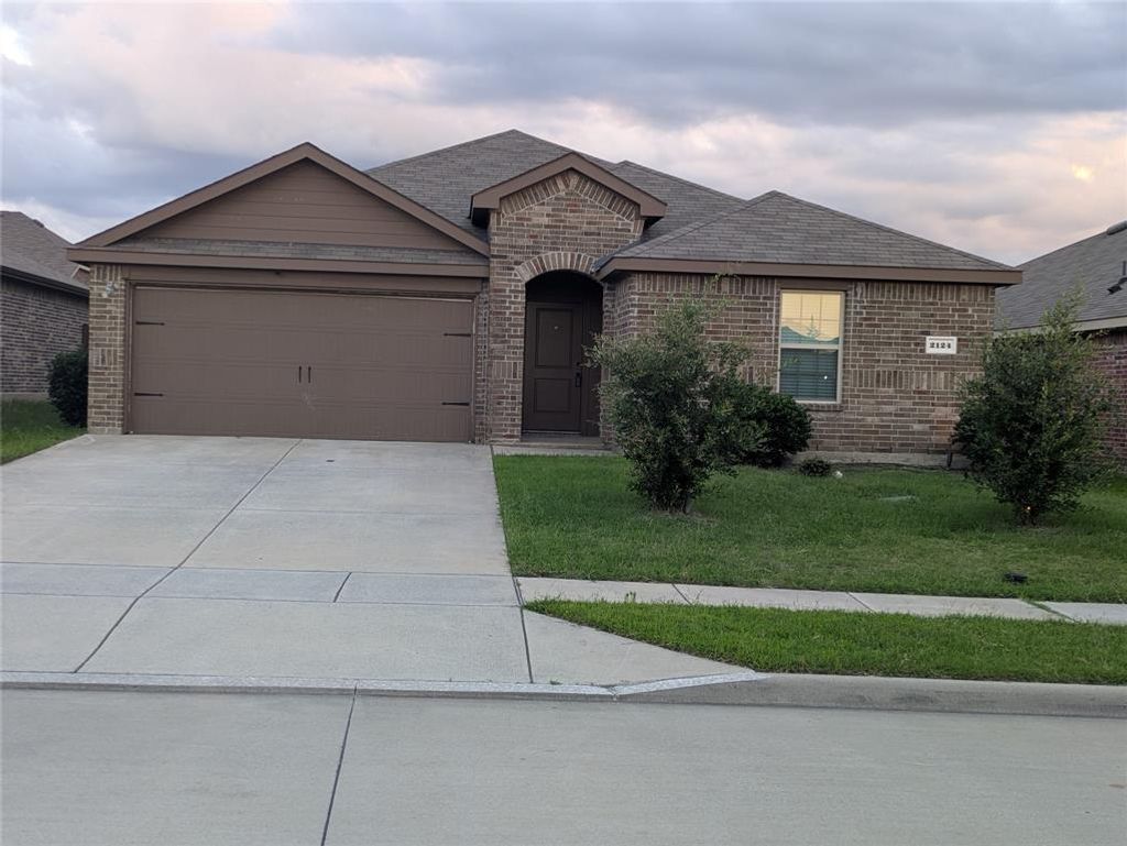 2124 Tulipwood Drive, Royse City