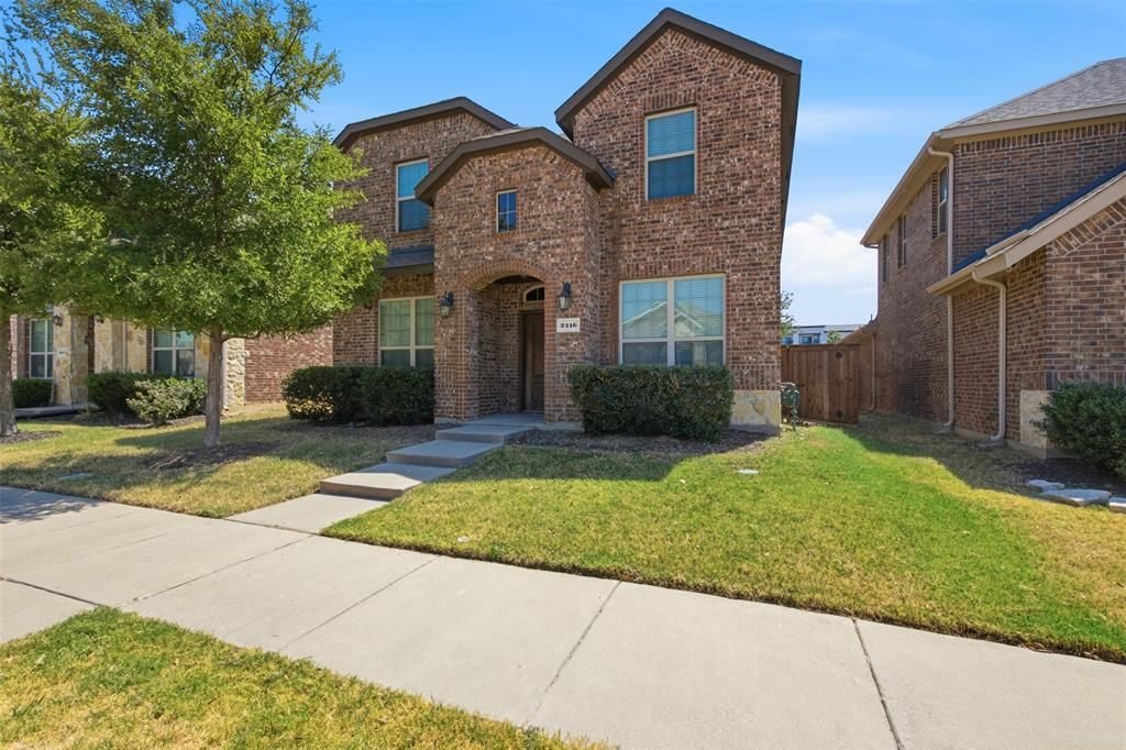2416 Evening Stone Drive, Little Elm