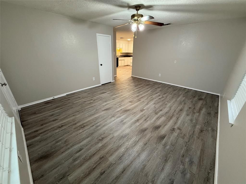 516 Highpoint Drive A, Godley