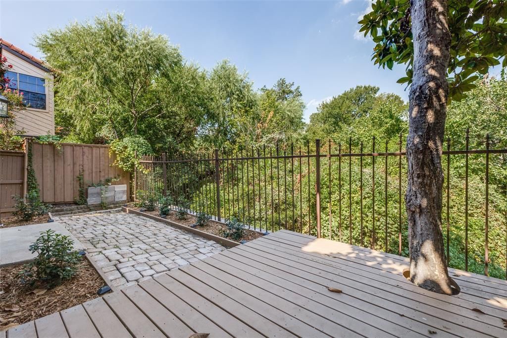 5626 Preston Oaks Road 37d, Dallas