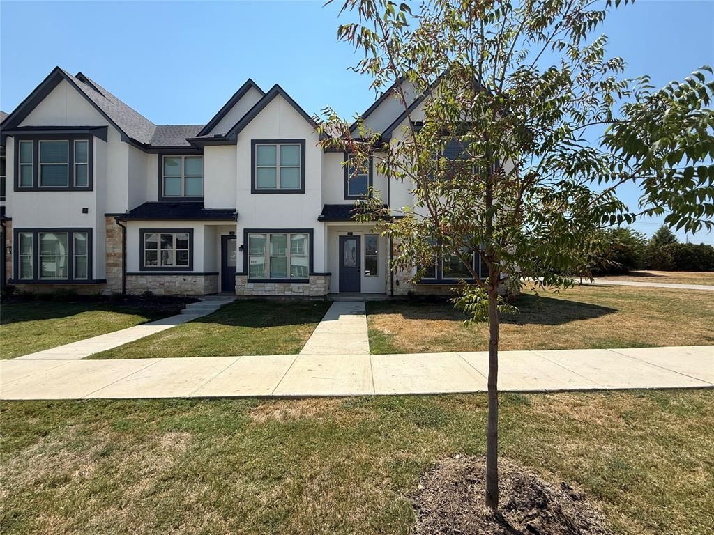 373 Buck Ridge Drive, Frisco