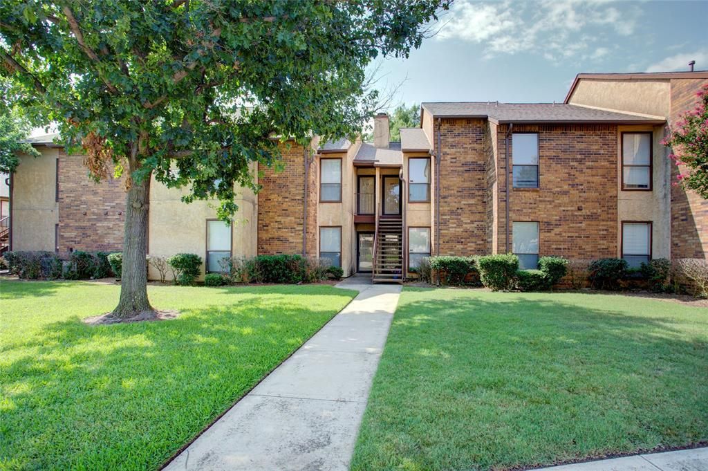1304 Harwell Drive 4811, Arlington