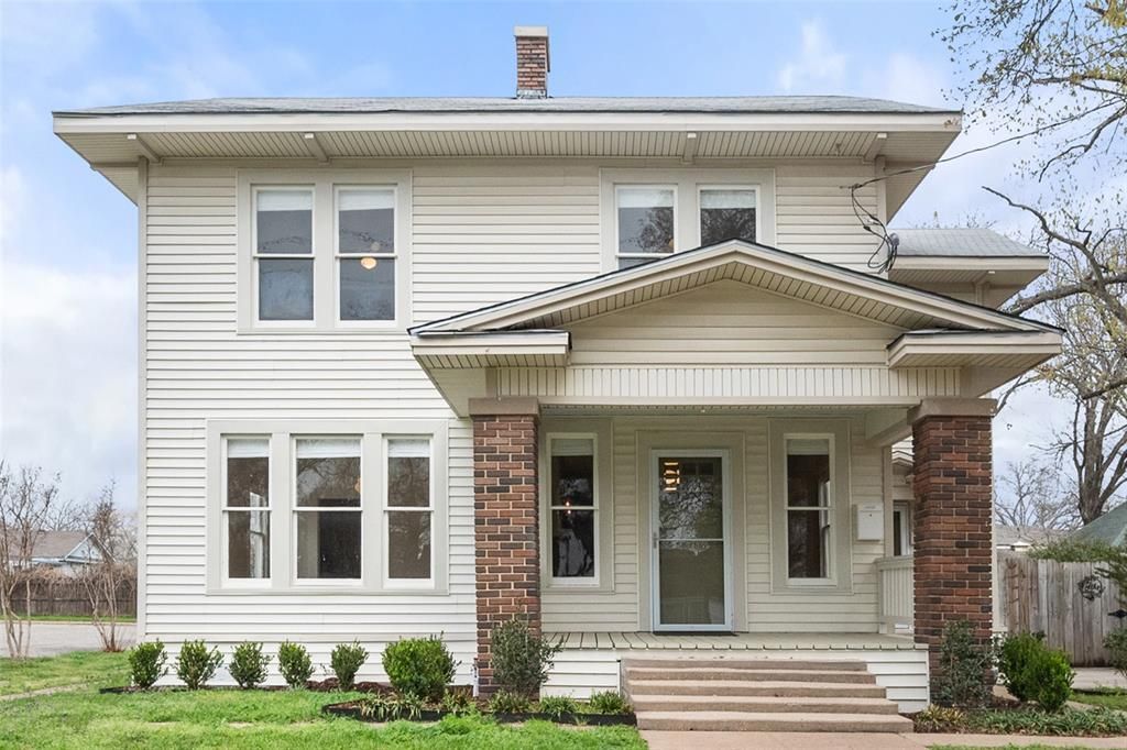 1106 W 4th Avenue, Corsicana