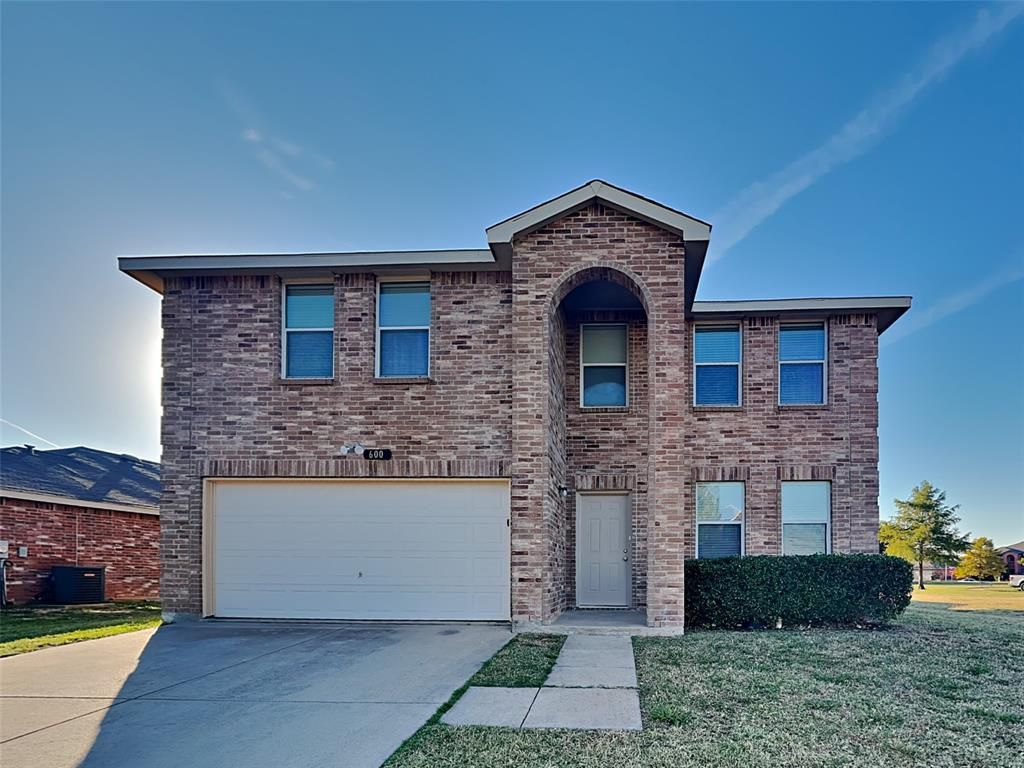 600 Ragwood Road, Arlington