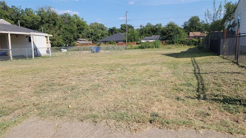 2450 Stovall Drive, Dallas