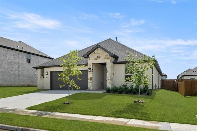 408 Wabash Drive, Waxahachie