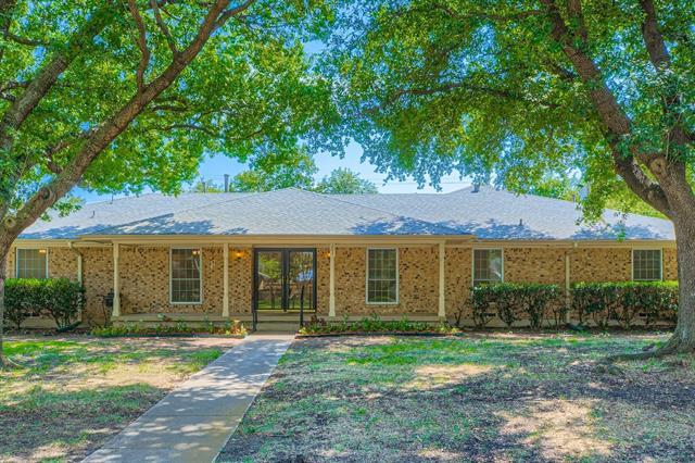 203 Whisenant Drive, Allen