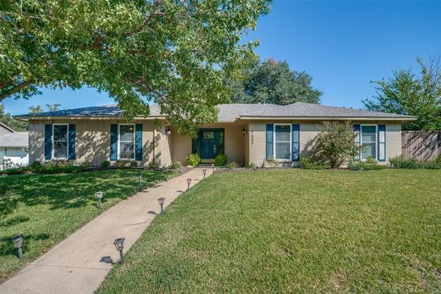 6607 Town Bluff Drive, Dallas