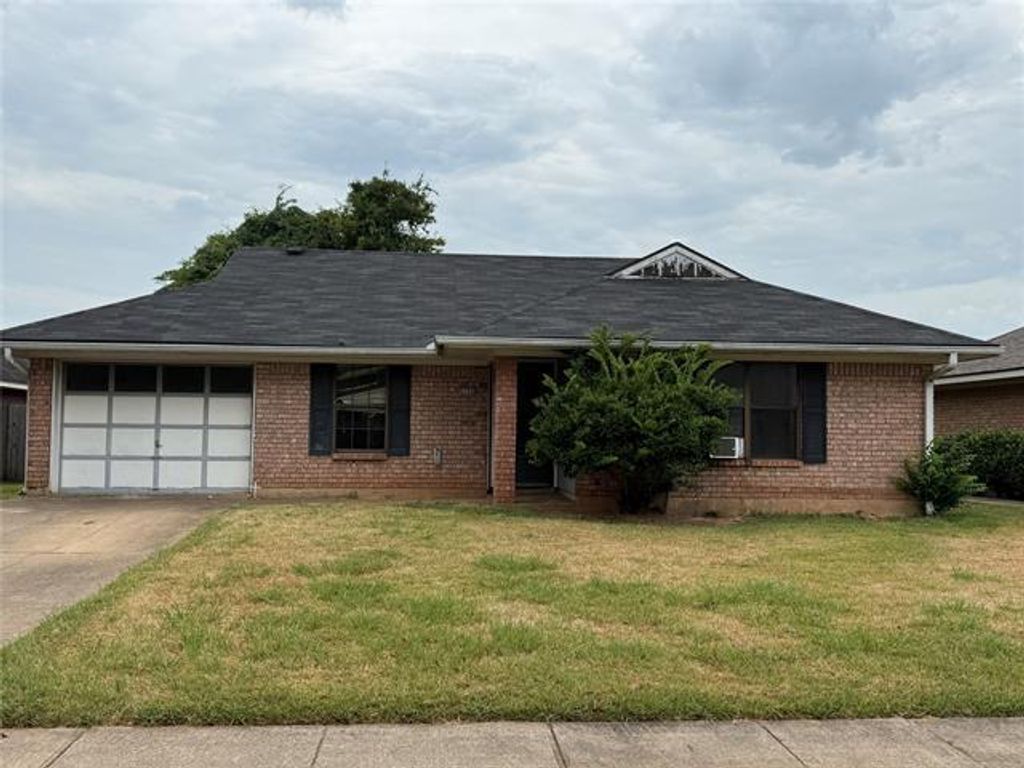 5704 Pampus Lane, Bossier City