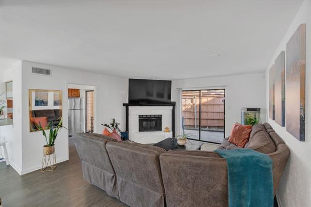2503 Tierra 1, Irving