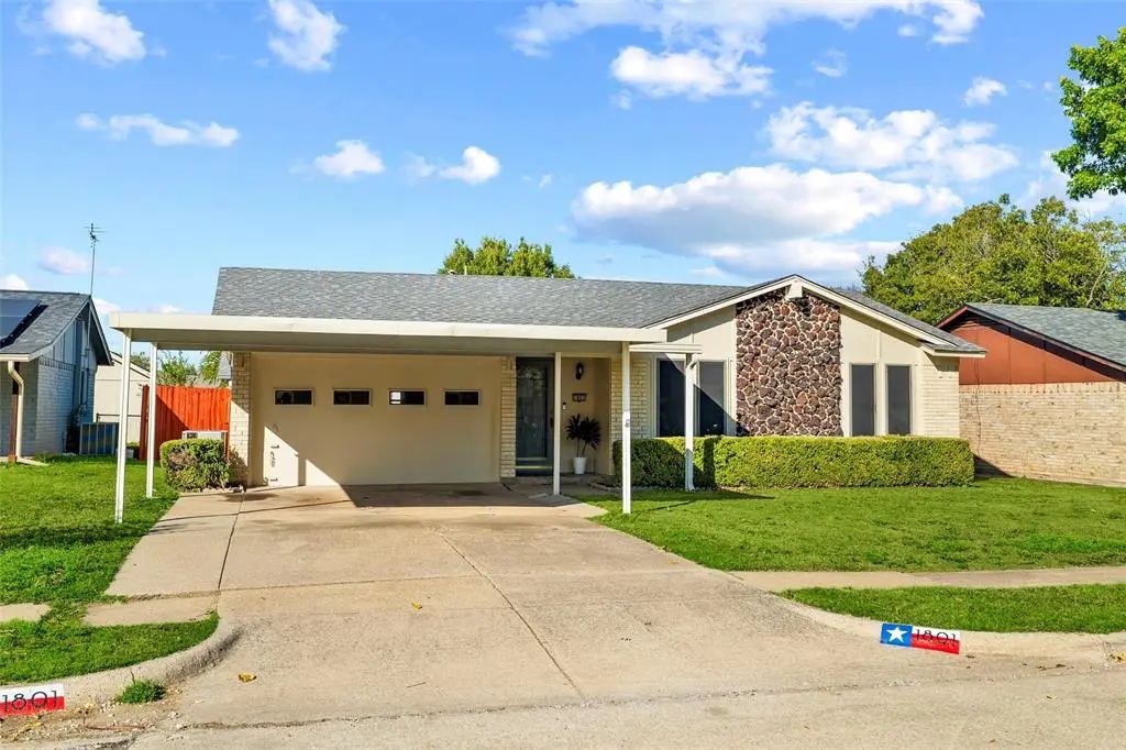 1801 Homestead Place, Garland