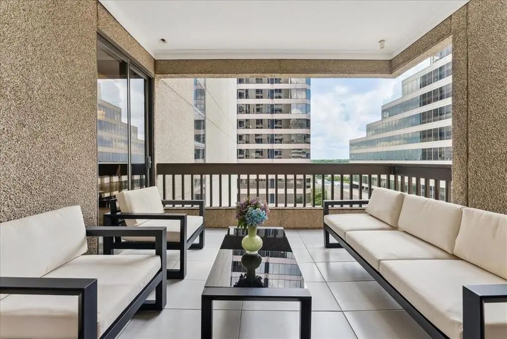 5909 Luther Lane 1002, Dallas