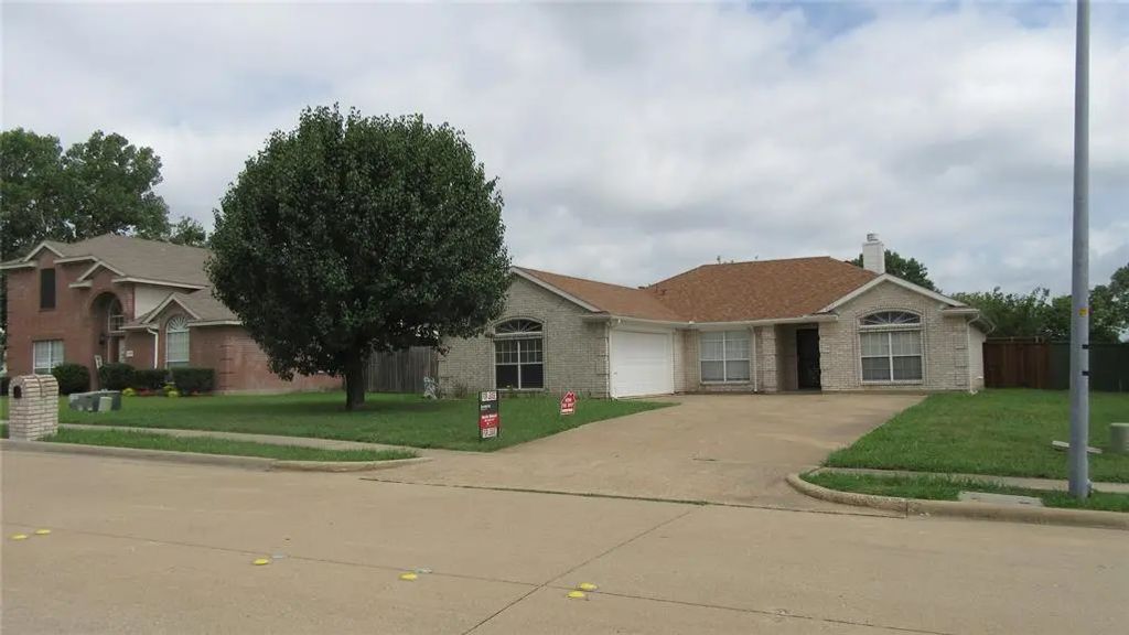 2917 Ingram Road, Sachse