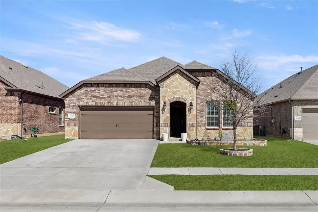 11017 Los Alamos Drive, Aubrey