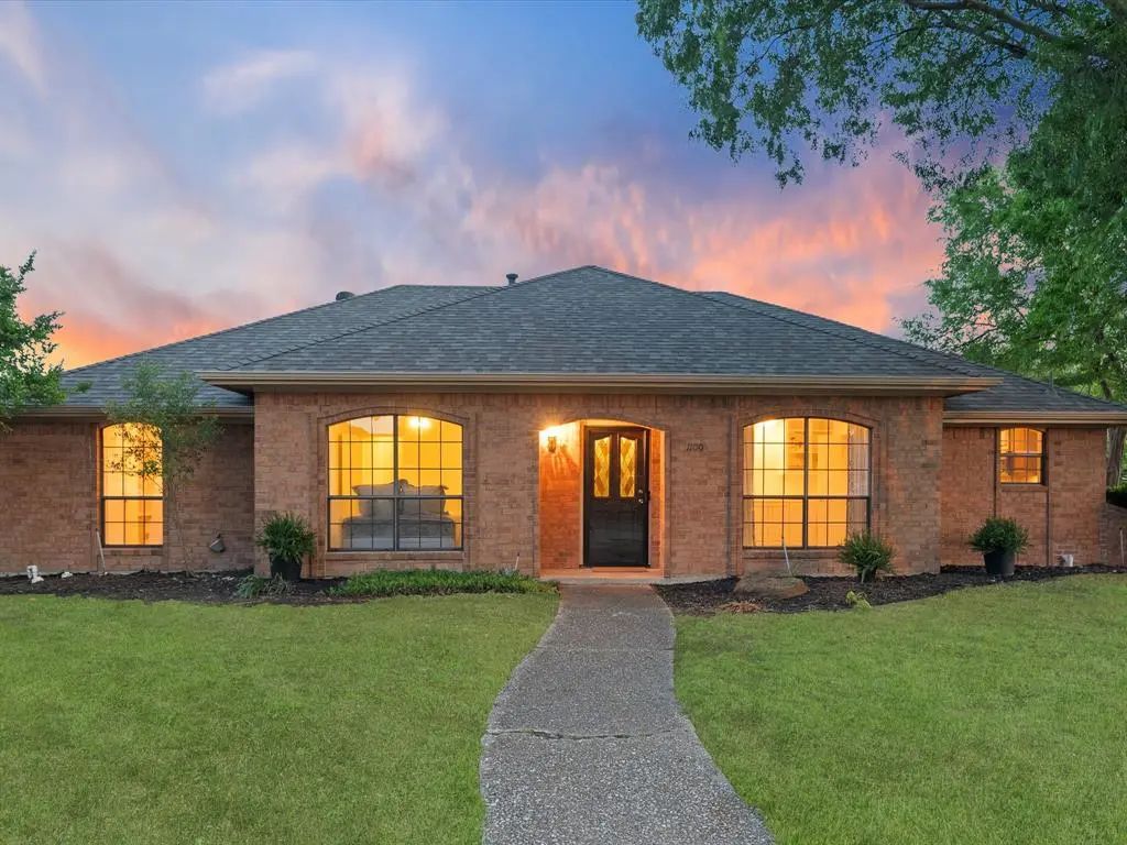 1100 Thoreau Lane, Allen