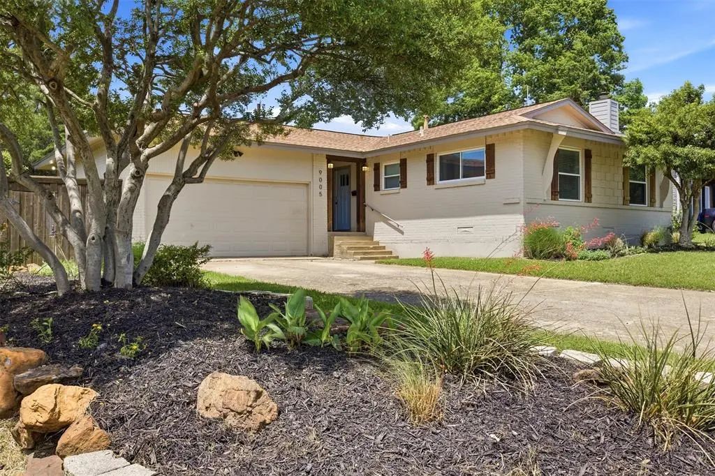 9005 Clearwater Drive, Dallas