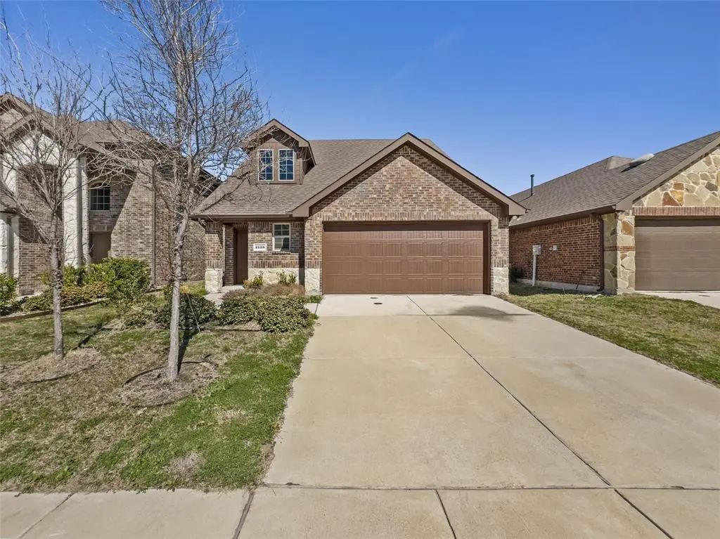 2126 Hobby Drive, Forney