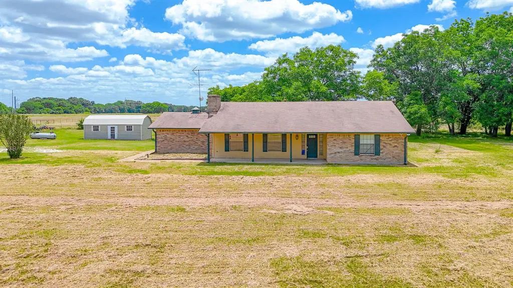 955 Fm 667, Purdon