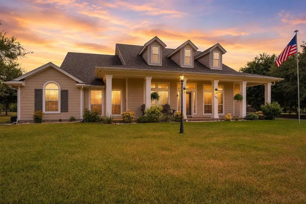 276 Jackson Circle, Kerens