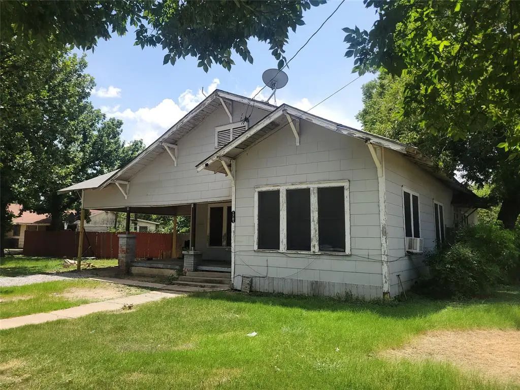 1701 6th Street, Brownwood