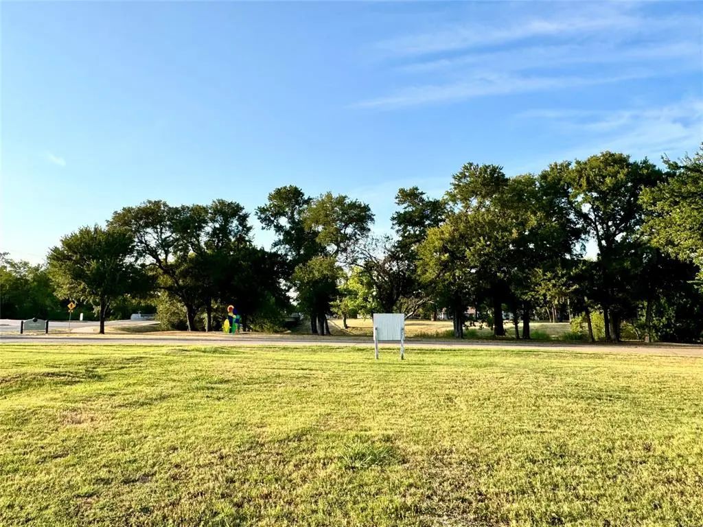 3726 Bayside Street, Dallas