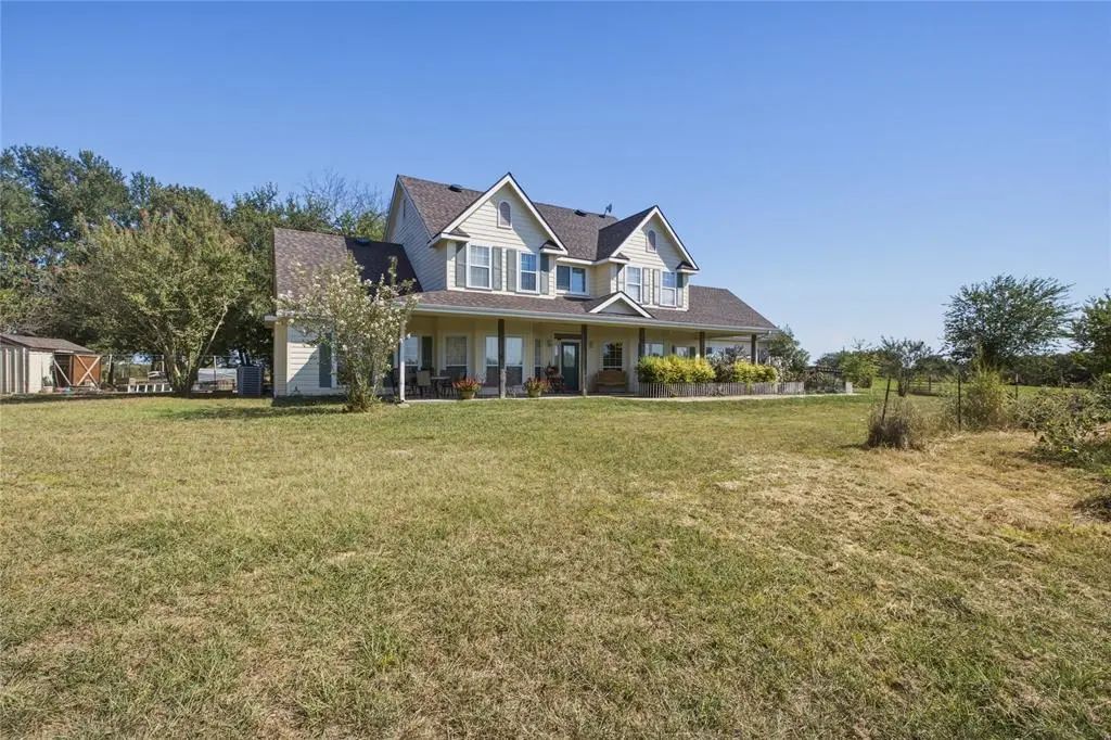 4905 County Road 1134, Leonard