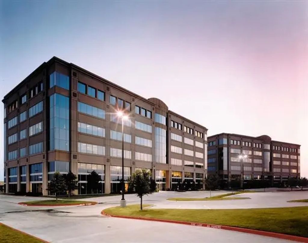 5700 Tennyson Parkway, Plano