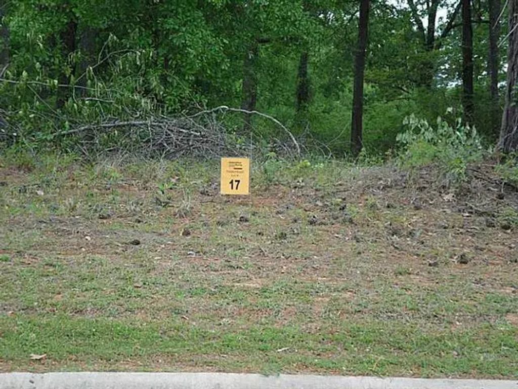 Timber Knoll Drive 17, Shreveport