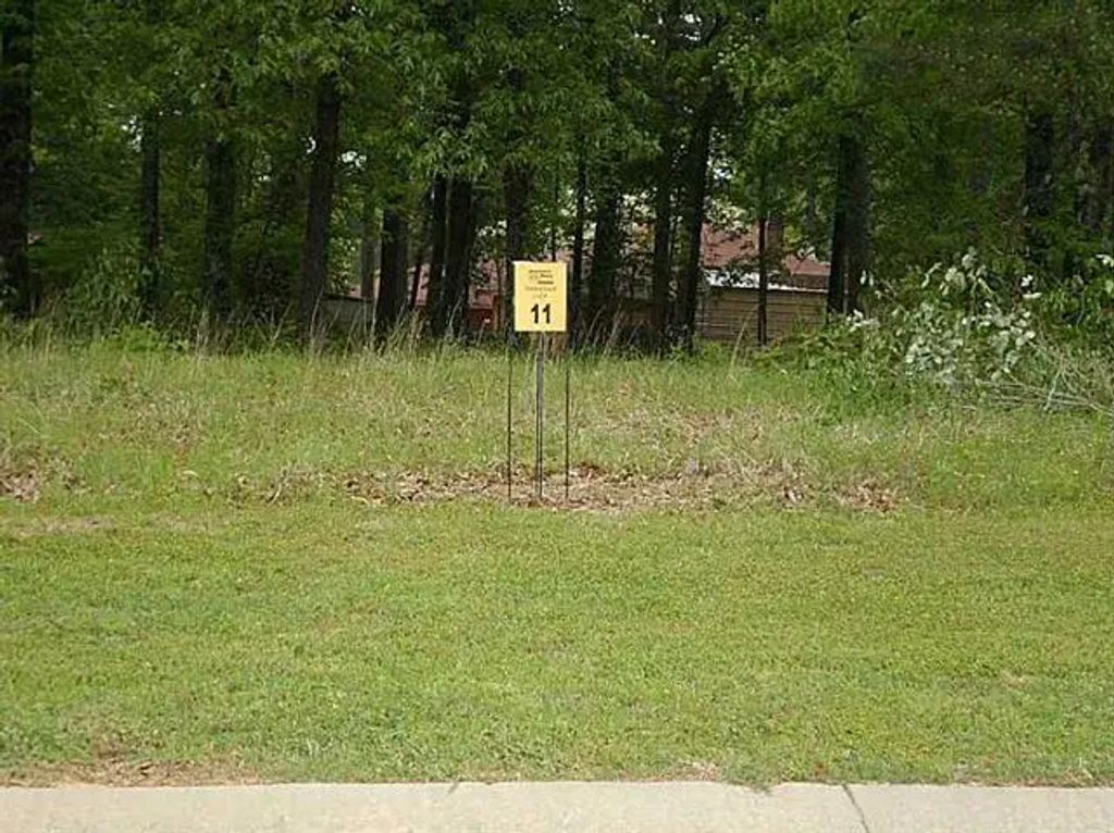 Timber Knoll Drive 11, Shreveport