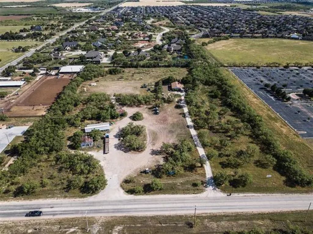941 E Industrial Boulevard, Abilene