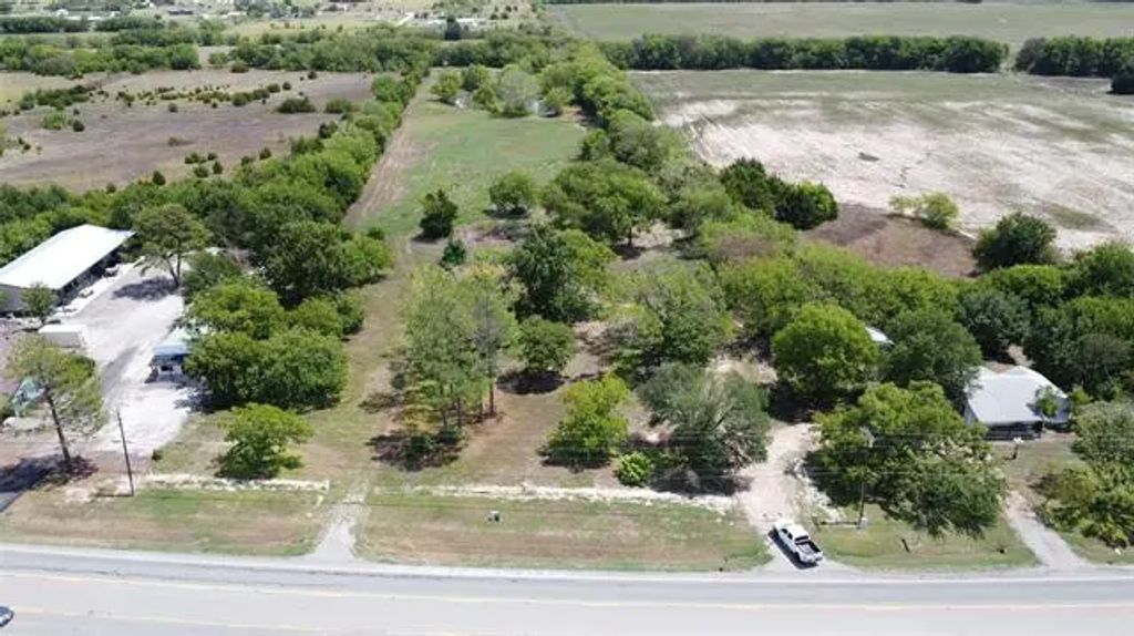8603 State Highway 34, Quinlan