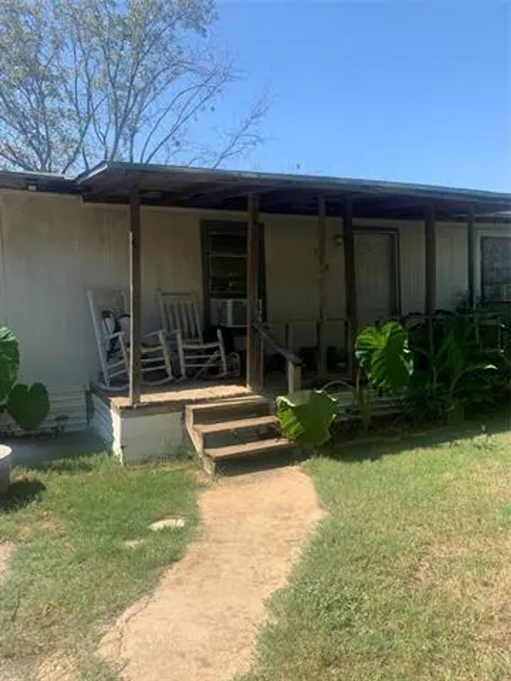 242 W Sayers Drive W, Mansfield