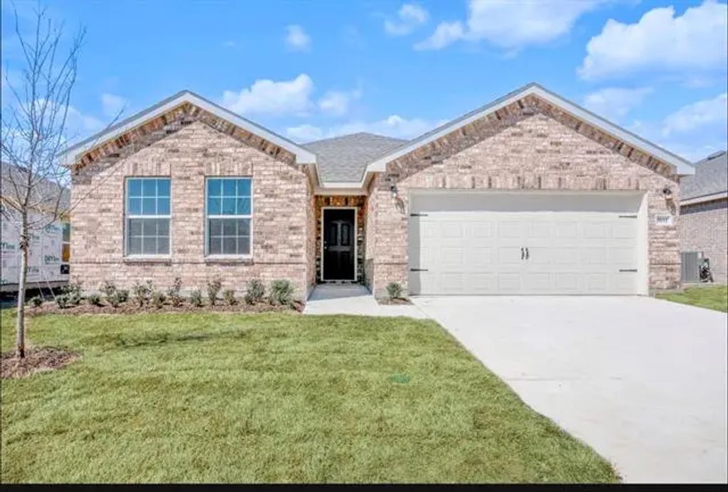 1611 Silas Drive, Forney