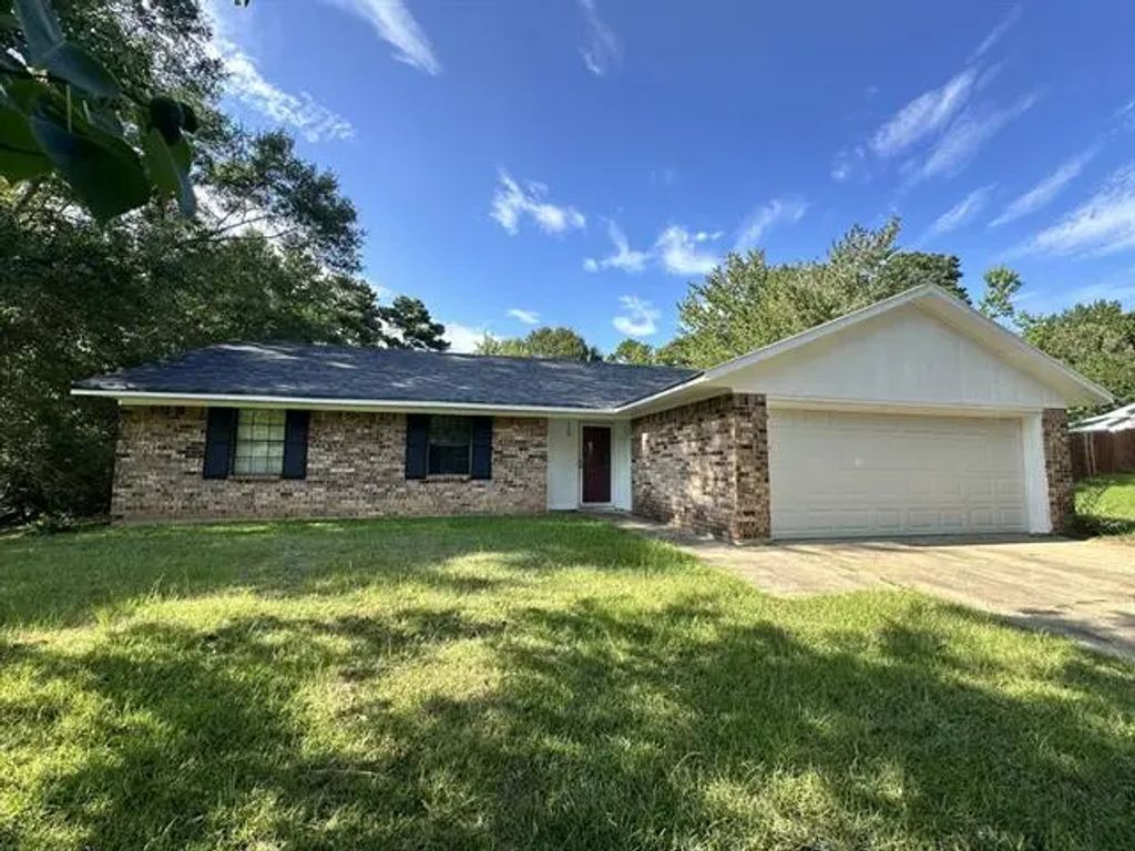 120 Honeysuckle Drive, Mansfield