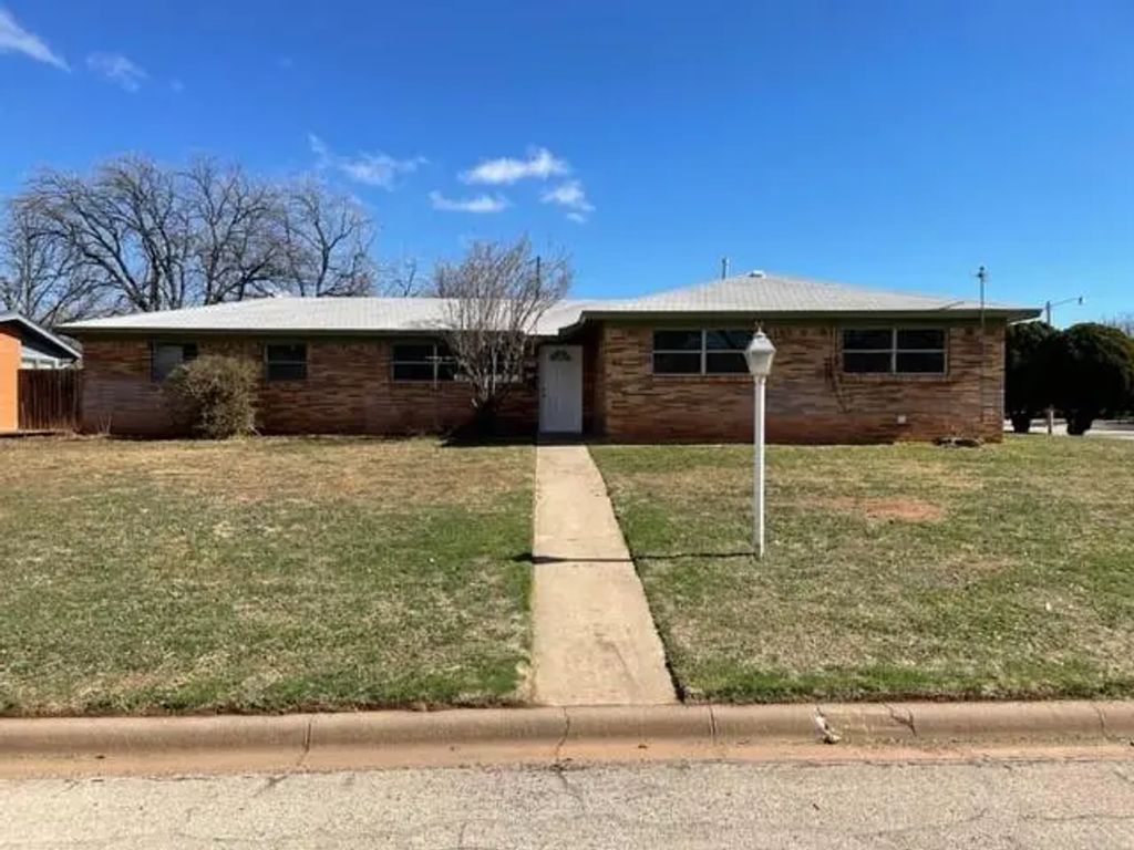 915 Westwood Drive, Abilene