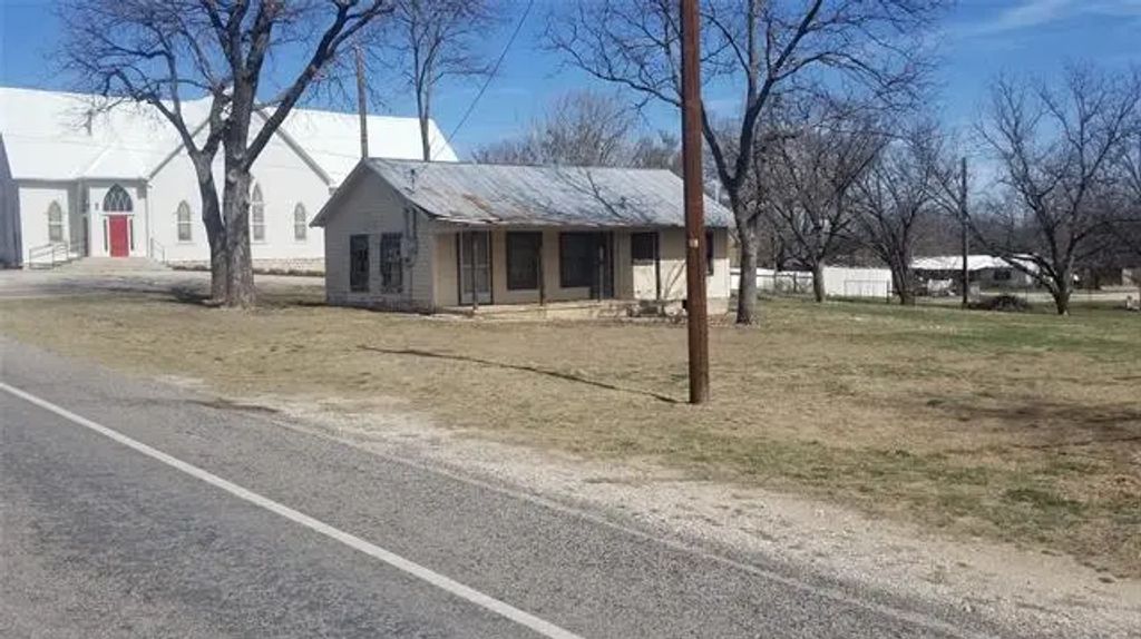 601 Main Street, Blanket