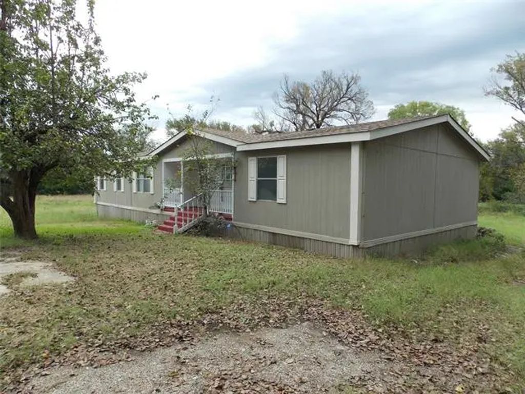 501 S New Hope Road, Kennedale