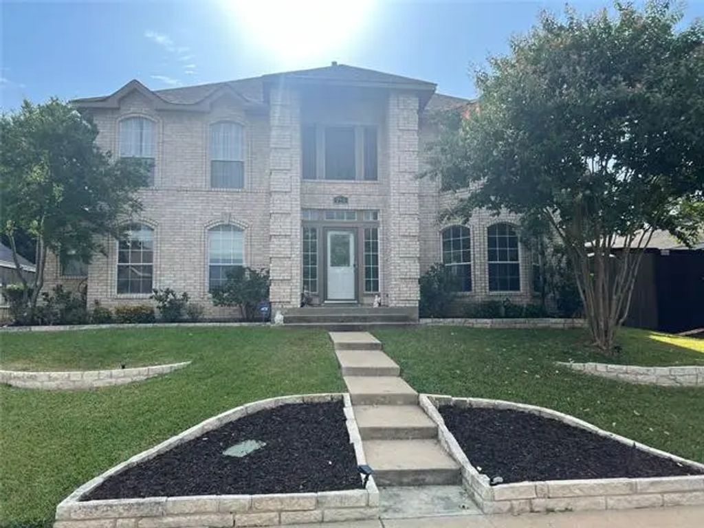 759 Monticello Circle, Allen