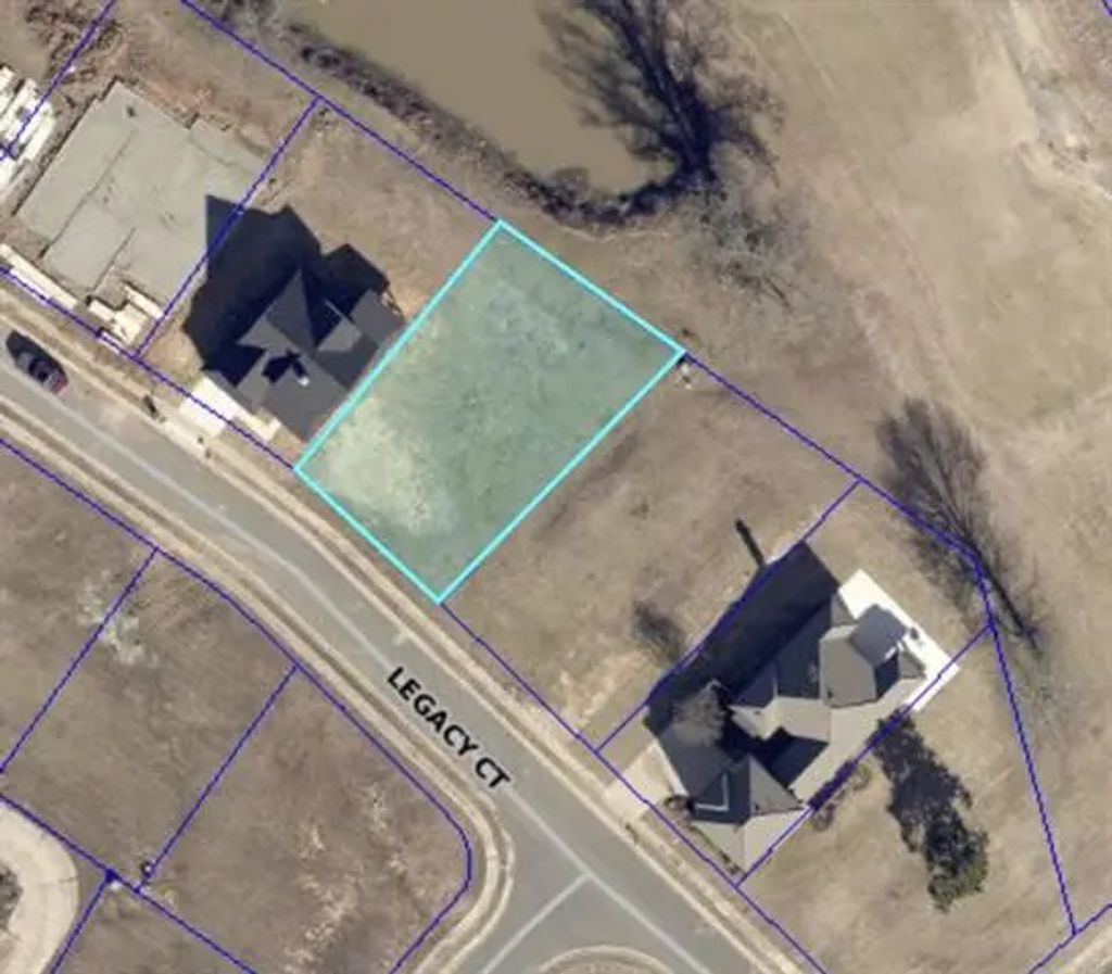 8 Legacy Court, Haughton