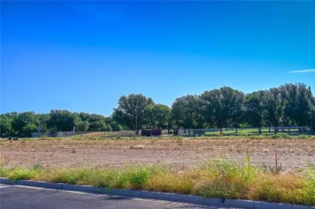 2717 Manor Oaks Terrace, Abilene