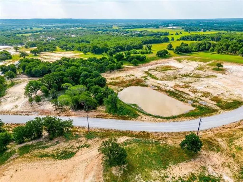 1008 Salvation Drive, Weatherford