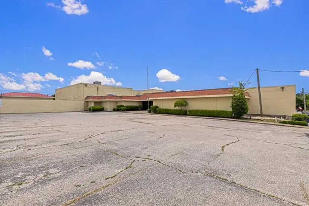 2615 Crockett Street, Greenville