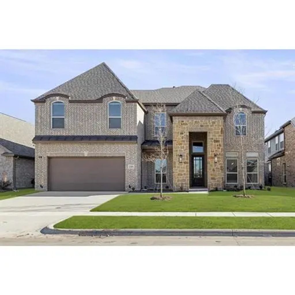 1319 Chisos Way, Forney