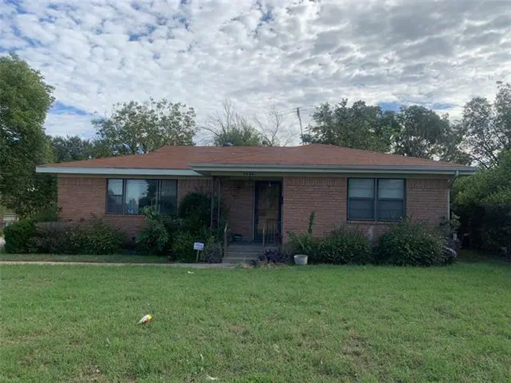 5606 S Marsalis Avenue, Dallas