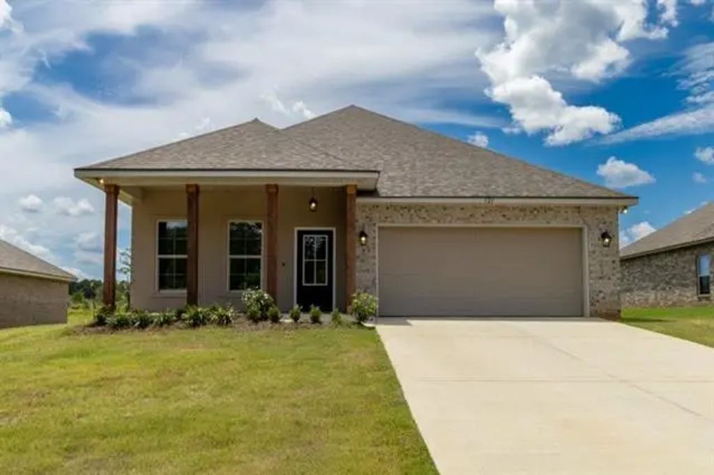 321 Hummingbird Lane, Princeton