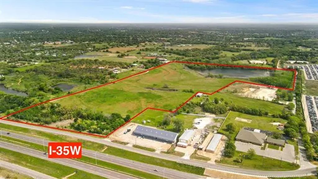 6885 County Road 518, Burleson
