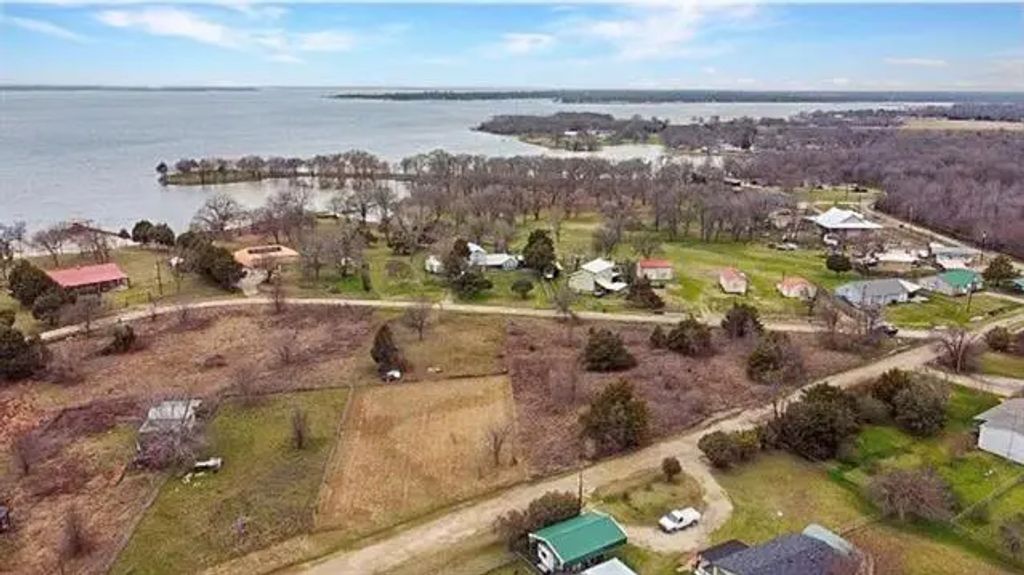 Tbd Lakeshore Drive, Point